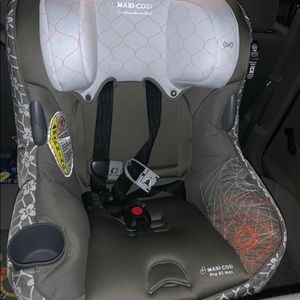 Maxi cosi pros max 85 car seat